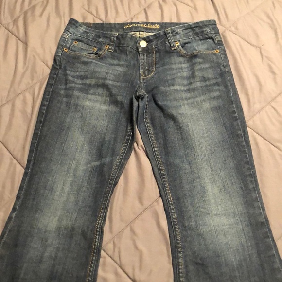 NWT AE jeans, washed but never worn - Picture 3 of 4